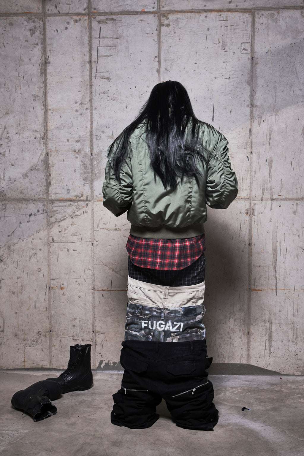 SHELL Bomber Jacket Olive