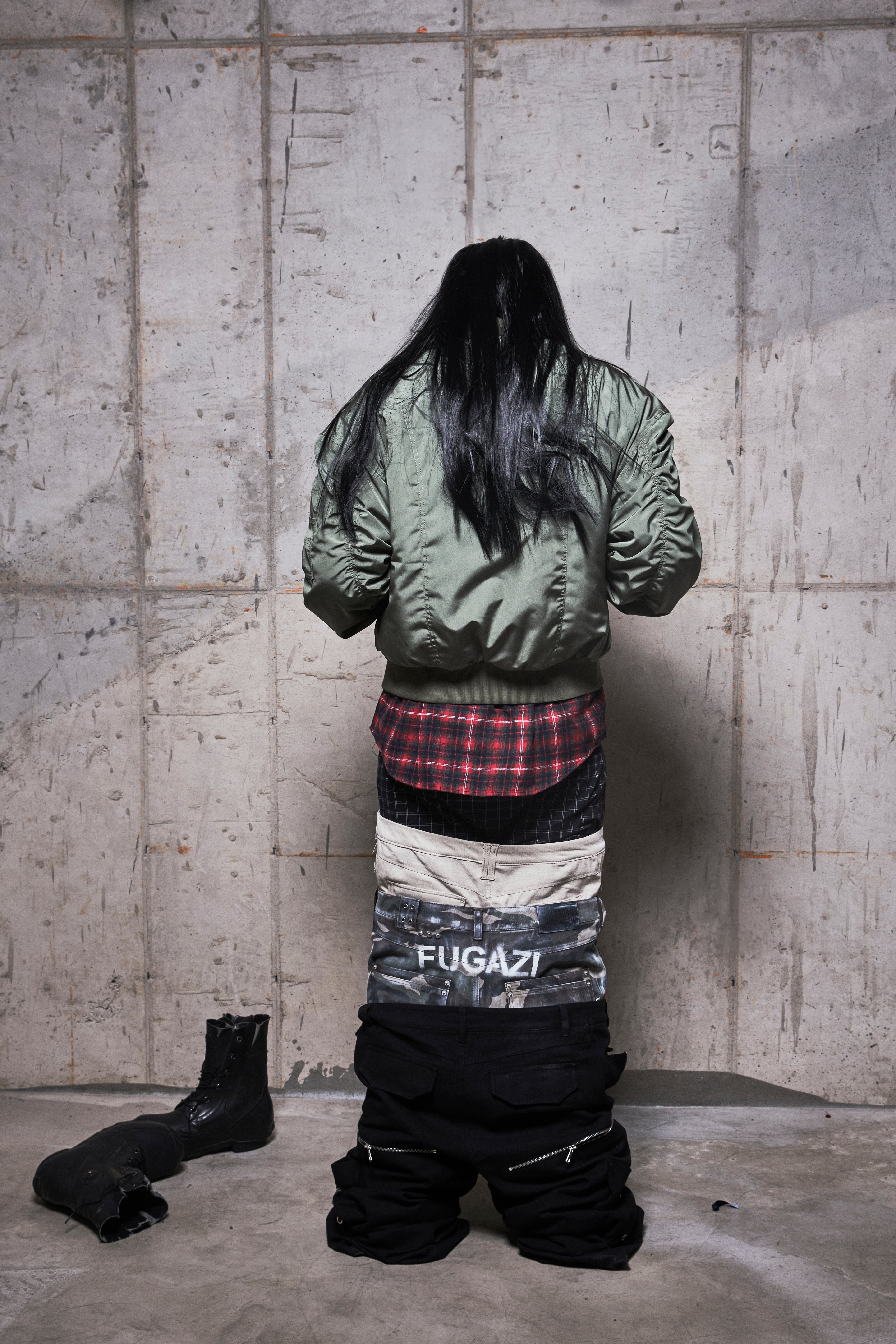 SHELL Bomber Jacket Olive